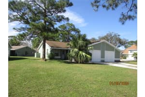 1720 SE Linpark Court, Port Saint Lucie, FL 34952 - MLS#R10958405