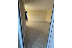 827 N North Drive Drive D, Delray Beach, FL 33445 Sold 05/06/24