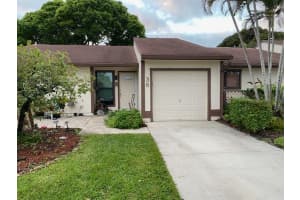 36 Kensington Lane, Boynton Beach, FL 33426 Sold 04/22/24