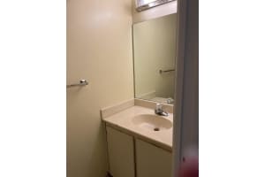 4632 NW 90th Avenue NW, Sunrise, FL 33351 Sold 04/15/24