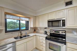 17300 Boca Club Boulevard 1204, Boca Raton, FL 33487 Sold 03/15/24