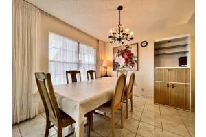 313 Greenbrier B, West Palm Beach, FL 33417 Sold 01/27/25