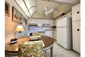 313 Greenbrier B, West Palm Beach, FL 33417 Sold 01/27/25