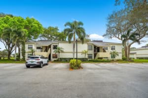 12830 Briarlake Drive 202, Palm Beach Gardens, FL 33418 Sold 05/23/24