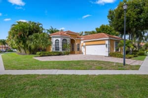 4237 Imperial Isle Dr, Wellington, FL 33449, Sold 08/12/24