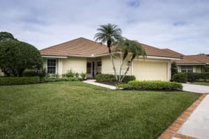 7008 SE Winged Foot Dr, Stuart, FL 34997, Sold 05/10/24
