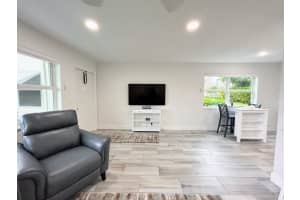 200 Horizons W 105, Boynton Beach, FL 33435 Sold 03/21/24