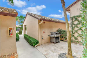 270 Captains Walk 3030, Delray Beach, FL 33483 Sold 04/05/24