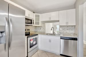 152 NW 60th Avenue 5-3, Margate, FL 33063 Sold 05/24/24