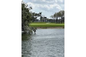 502 Ryder Cup Circle S 502, Palm Beach Gardens, FL 33418 Sold 03/12/25