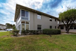 5 Lake Vista Trail 102, Port Saint Lucie, FL 34952 Sold 04/02/24