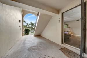 609 Sea Pine Way C1, Greenacres, FL 33415 Sold 04/10/24