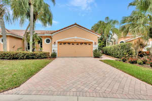 4614 Carlton Golf Dr, Wellington, FL 33449, Sold 03/26/24
