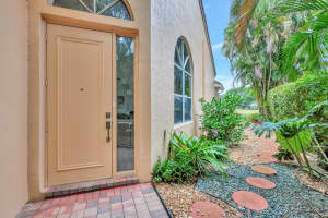 4614 Carlton Golf Dr, Wellington, FL 33449, Sold 03/26/24
