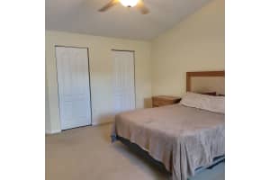 302 River Bluff Ln, Royal Palm Beach, FL 33411, Sold 05/13/24