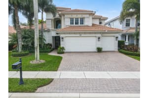 303 Charroux Drive, Palm Beach Gardens, FL 33410 Sold 07/15/24