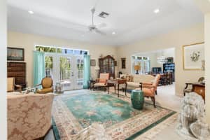 911 Holoma Drive, Vero Beach, FL 32963 Sold 04/16/24