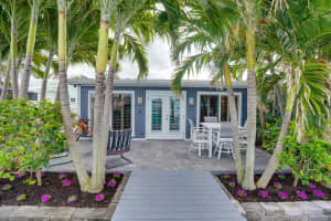 26 Aqua Ra Drive, Jensen Beach, FL 34957 Sold 03/25/24