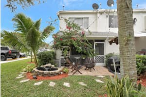 8255 San Carlos Circle, Tamarac, FL 33321 Sold 04/24/24