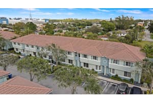 3552 Oleander Terrace, Riviera Beach, FL 33404 Sold 06/03/24