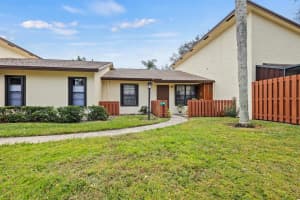 8194 SE Villa Way, Hobe Sound, FL 33455 Sold 03/06/25