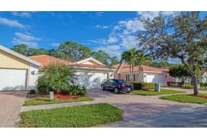780 SW Tamarrow Place, Stuart, FL 34997 Sold 06/14/24