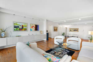 2295 S Ocean Boulevard 218, Palm Beach, FL 33480 Sold 04/16/24