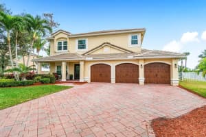 708 Cypress Green Circle, Wellington, FL 33414 Sold 04/30/24