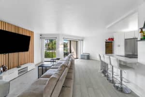 5901 Camino Del Sol 206, Boca Raton, FL 33433 Sold 04/08/24