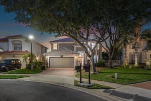 1231 Avondale Lane, West Palm Beach, FL 33409 Sold 11/18/24