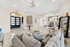 15193 SW 35th Street, Davie, FL 33331 Sold 05/01/24