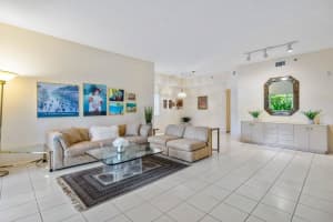 5084 Rose Hill Dr APT 1105, Boynton Beach, FL 33437, Sold 03/29/24
