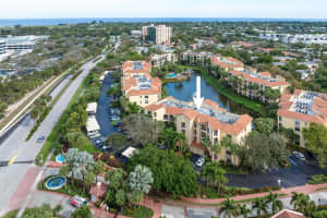 200 Uno Lago Drive 403, Juno Beach, FL 33408 Sold 04/17/24