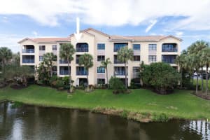 200 Uno Lago Drive 403, Juno Beach, FL 33408 Sold 04/17/24