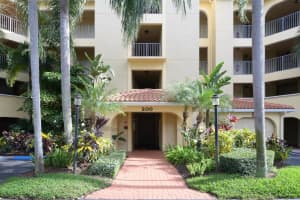 200 Uno Lago Drive 403, Juno Beach, FL 33408 Sold 04/17/24