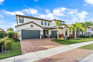 109 Cinder Dunes Point, Jupiter, FL 33478 Sold 06/06/24