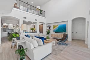 109 Cinder Dunes Point, Jupiter, FL 33478 Sold 06/06/24