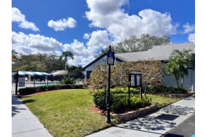 48 Bentwater Circle, Boynton Beach, FL 33426 Sold 05/10/24
