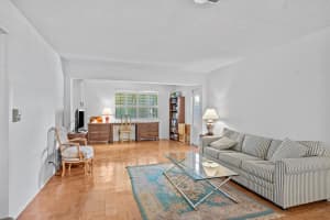 809 Meadowlark Lane, Delray Beach, FL 33445 Sold 04/12/24