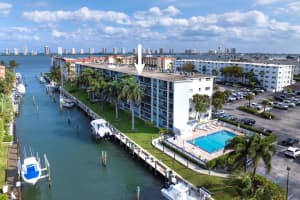 109 Paradise Harbour Boulevard 505, North Palm Beach, FL 33408 Sold 03/18/24
