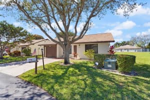 6179 Olivewood Circle, Greenacres, FL 33463 Sold 04/05/24