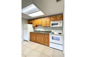 7208 Southgate Blvd #7208, Tamarac, FL 33321, Sold 05/01/24