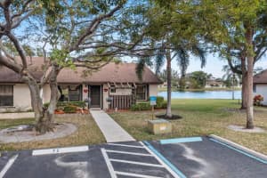 72 Via De Casas Norte N, Boynton Beach, FL 33426 Sold 04/24/24