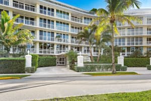 100 Royal Palm Way D1, Palm Beach, FL 33480 Sold 07/16/24