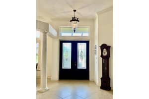 16 Bayview Terrace, Tequesta, FL 33469 Sold 04/08/24