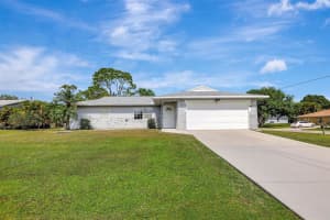 201 SW Crescent Avenue, Port Saint Lucie, FL 34984 Sold 10/22/24