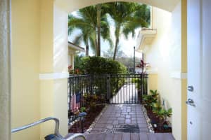 4854 Cadiz Circle, Palm Beach Gardens, FL 33418 Sold 04/05/24