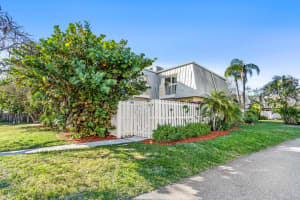 141 E Riverside Drive 11b, Jupiter, FL 33469 Sold 03/29/24