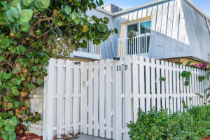 141 E Riverside Drive 11b, Jupiter, FL 33469 Sold 03/29/24