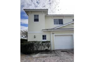 2539 Creekside Drive, Fort Pierce, FL 34982 Sold 09/10/24